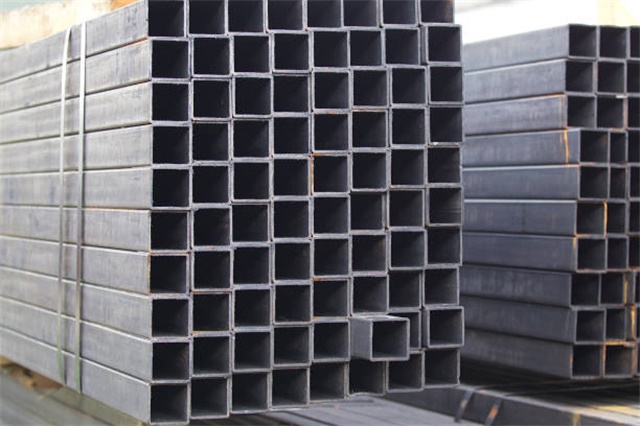 奈曼<font style='color:red'>无缝方矩管</font>生产制造